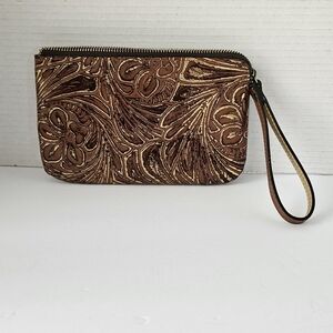 Patricia Nash brown‎ leather wristlet